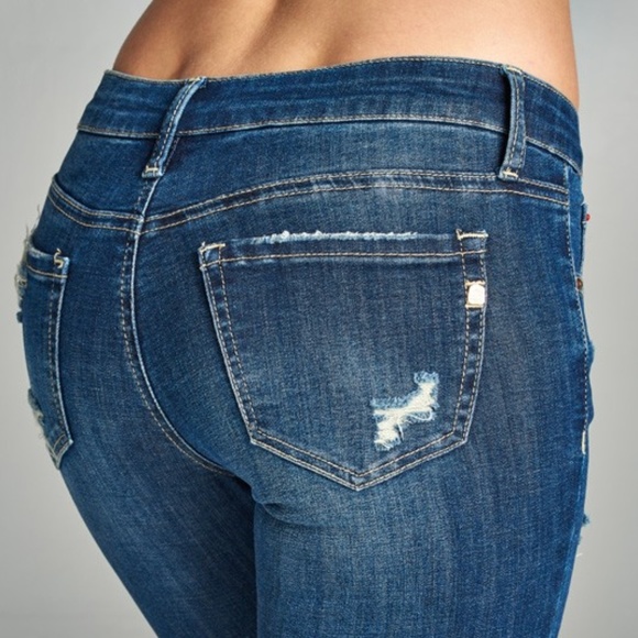 Store Closing‼️ Low Rise Skinny Jeans - Picture 3 of 3